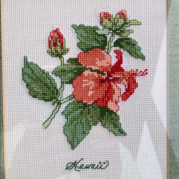 Framed Hawaiian Hibiscus Embroidered Art - Picture 2 of 4